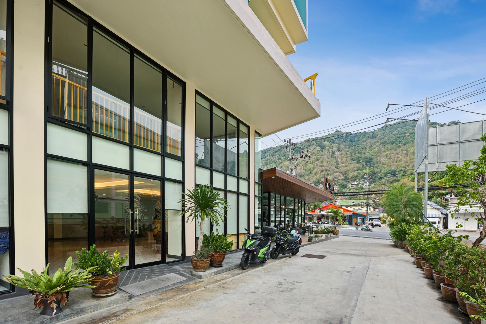 Курортный отель Dome Kata Resort