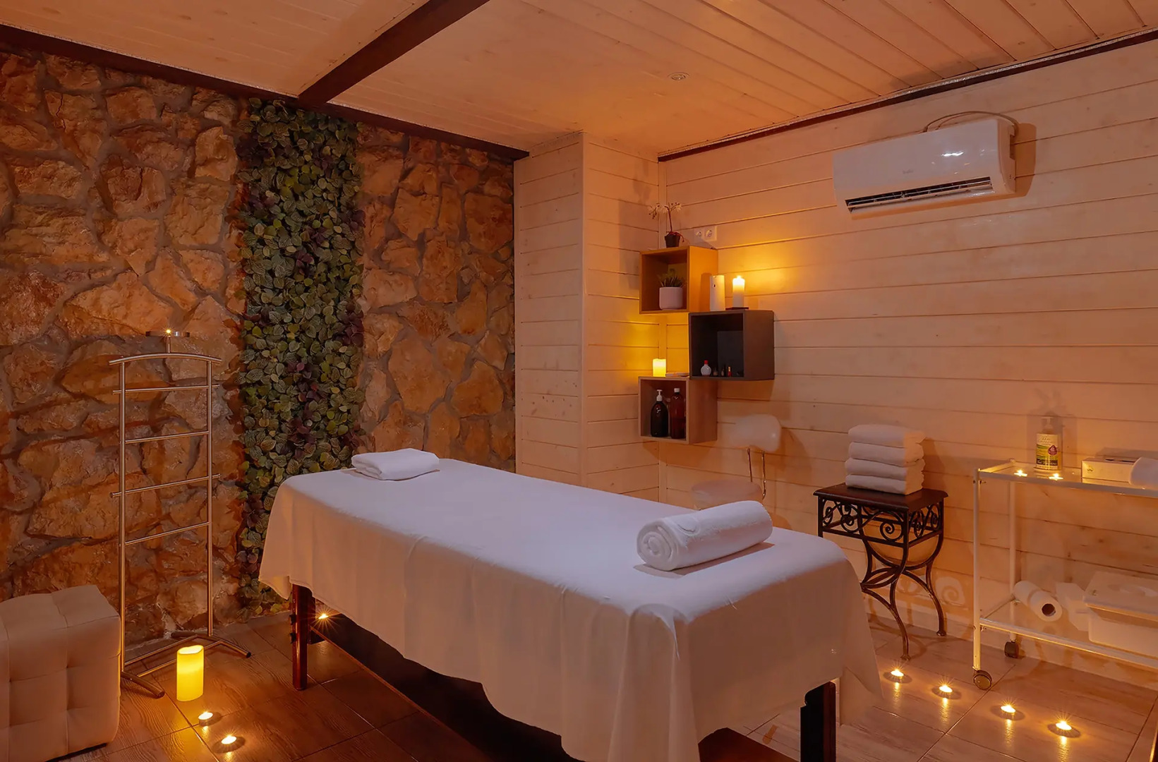 Курортный отель Alean Family Riviera