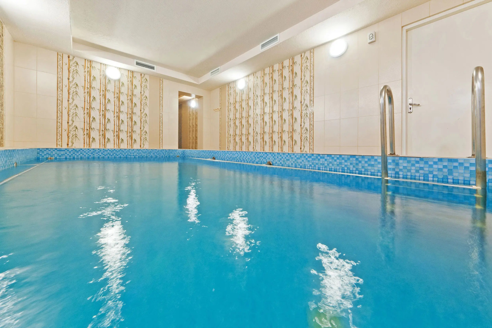 Отель Валерия