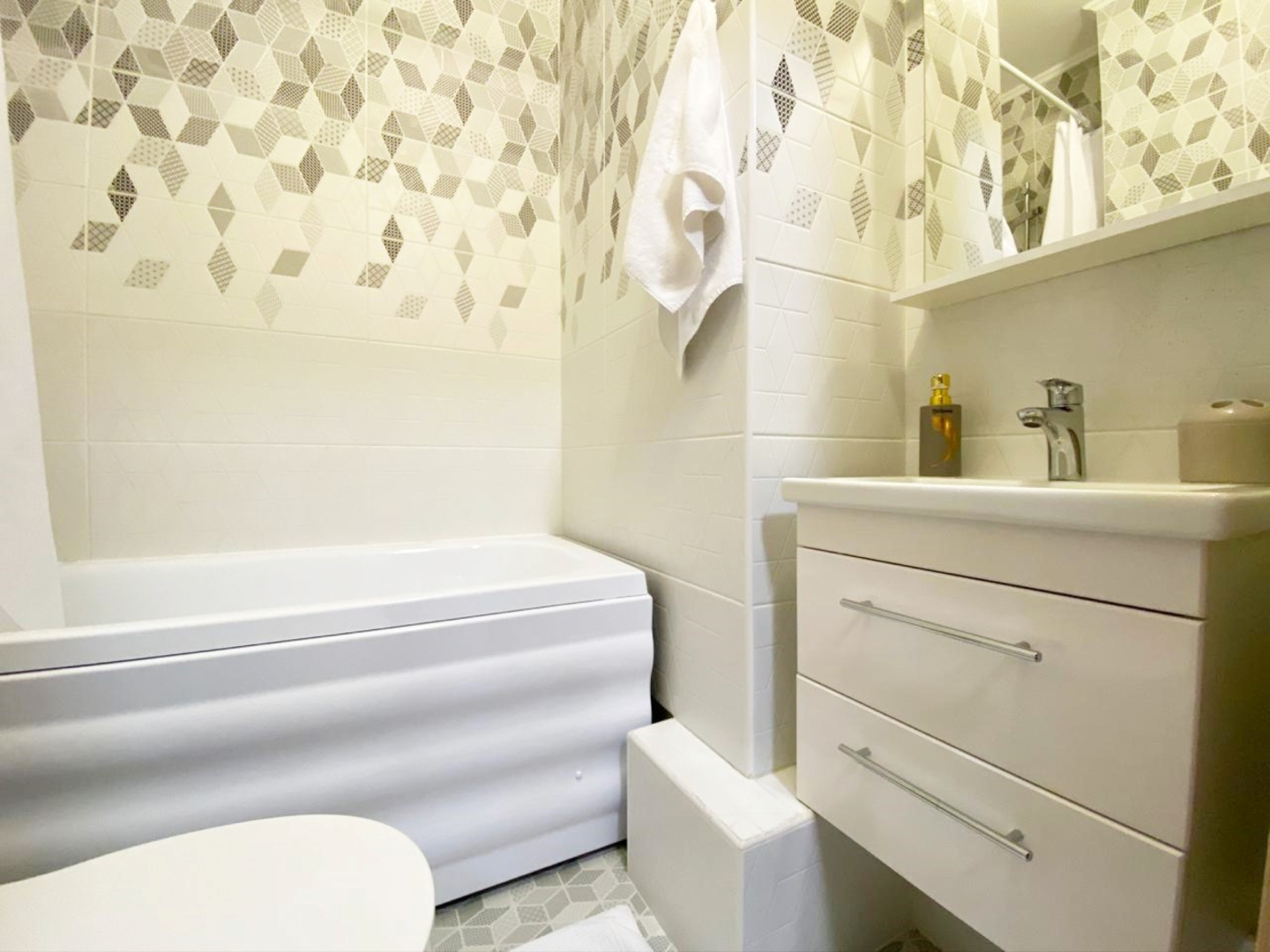 Апартаменты с кухней-гостиной и отдельной спальней