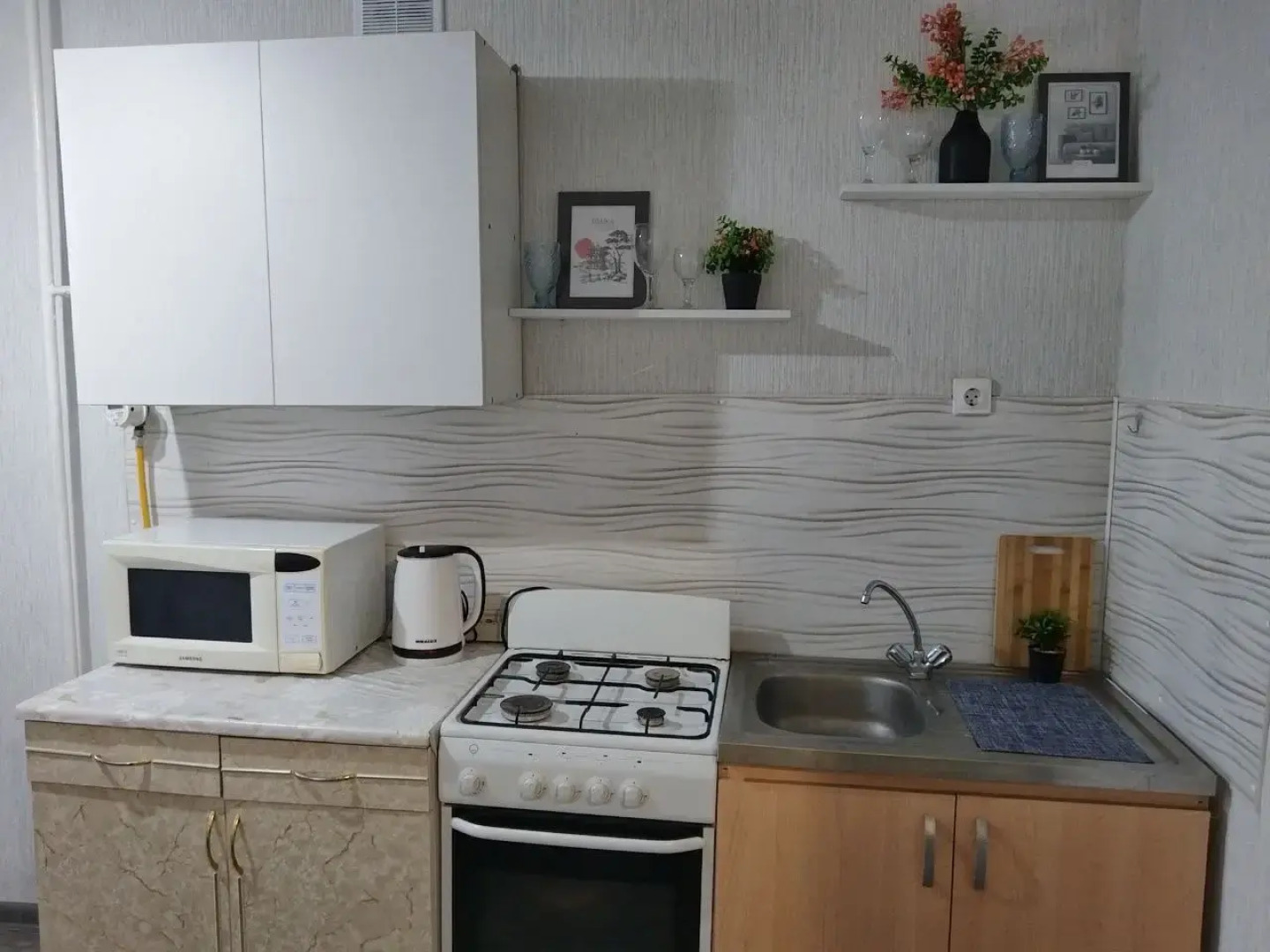 Апартаменты на Улице Комарова 14