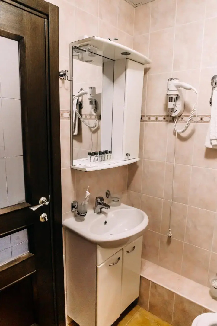 Отель Грасс Парк