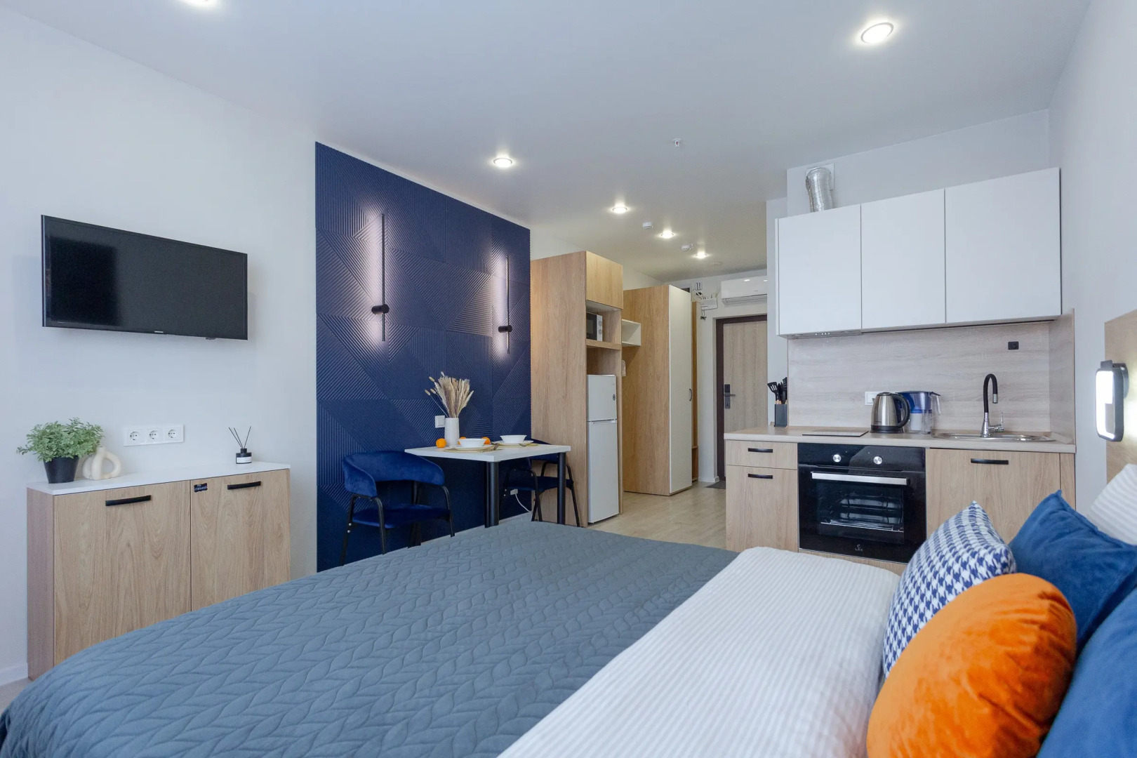 Апартаменты 1Q Aperts на Кирова 113/2