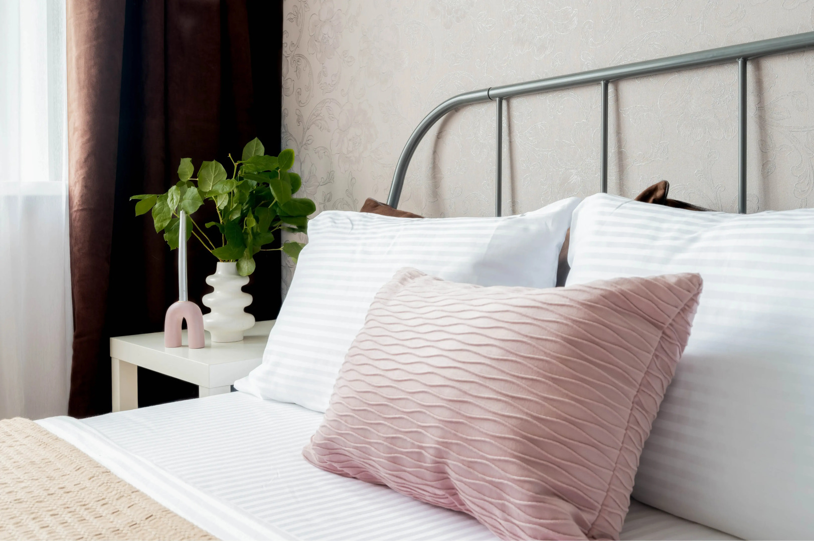 Апартаменты Вгости33 Мира 2-В