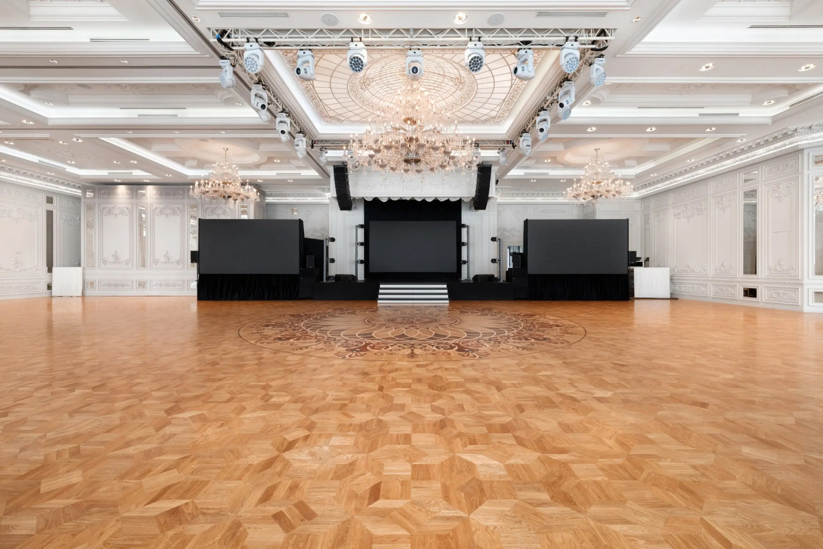 Отель Москва Марриотт Империал Плаза