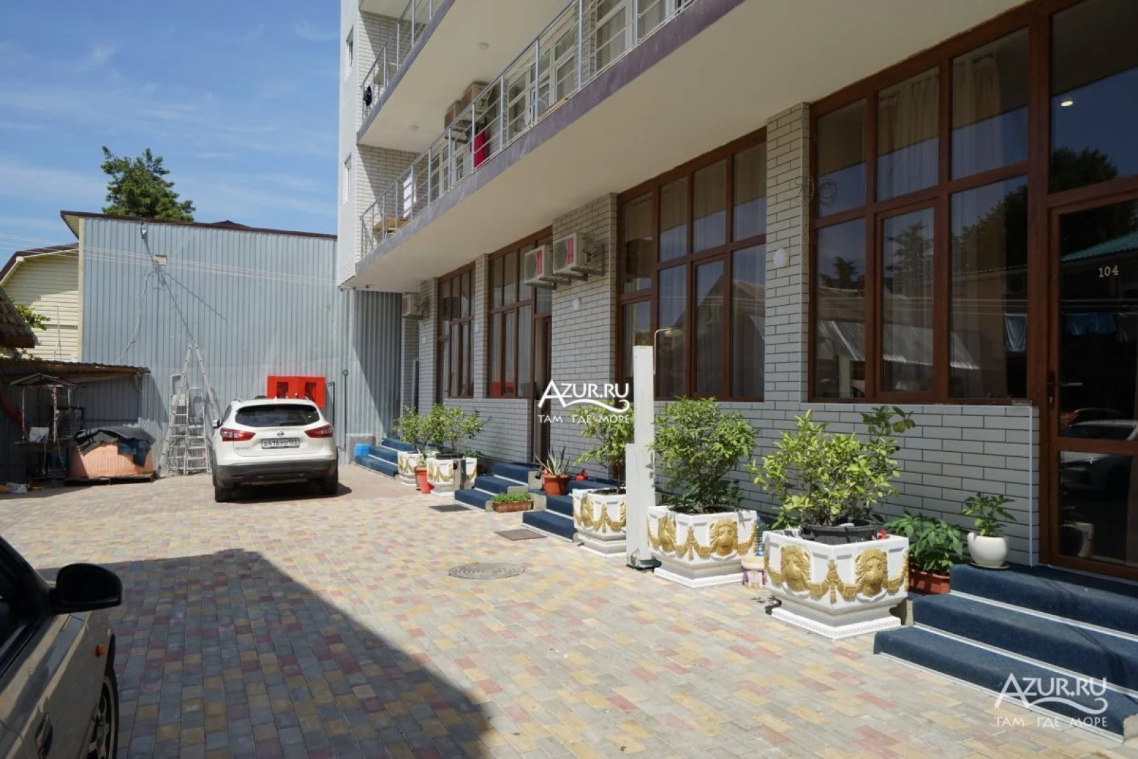 Отель Черноморец