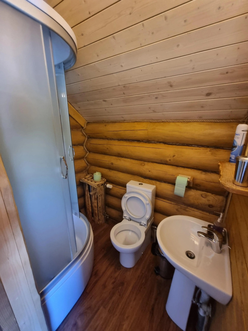 Частный дом Подмосковный Домик с 4 спальнями Люкс