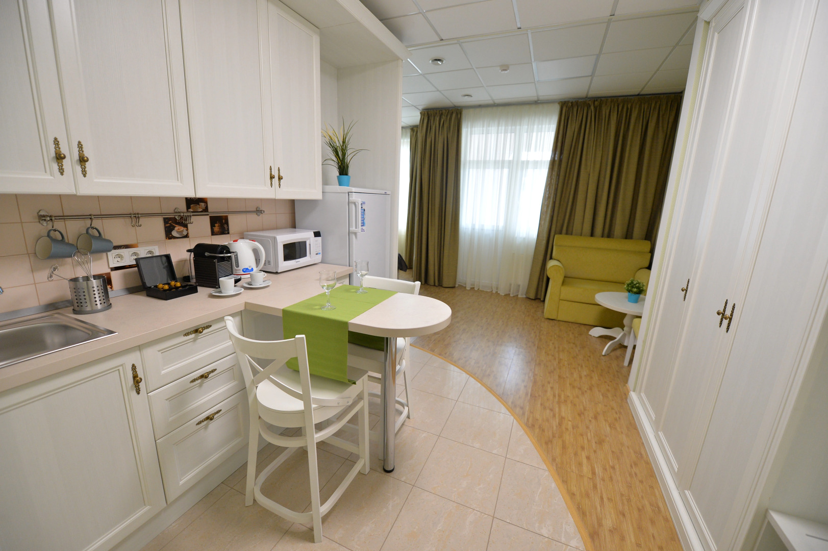 Апартаменты Необыкновенный дом 1