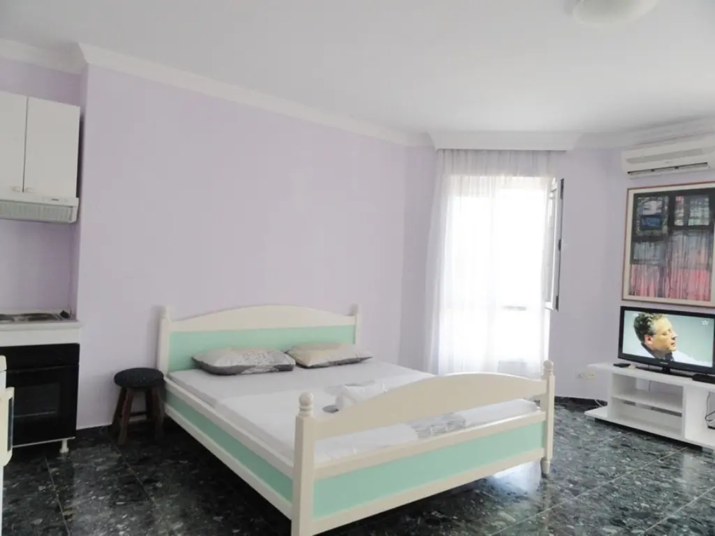 Вилла Petrovac с бассейном 6 спален