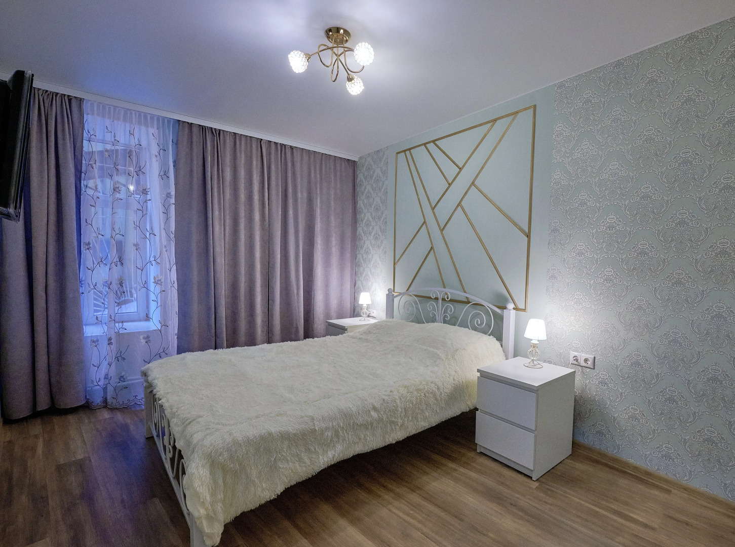 Квартира 2-х комн   у Московского вокзала - Невский пр 103