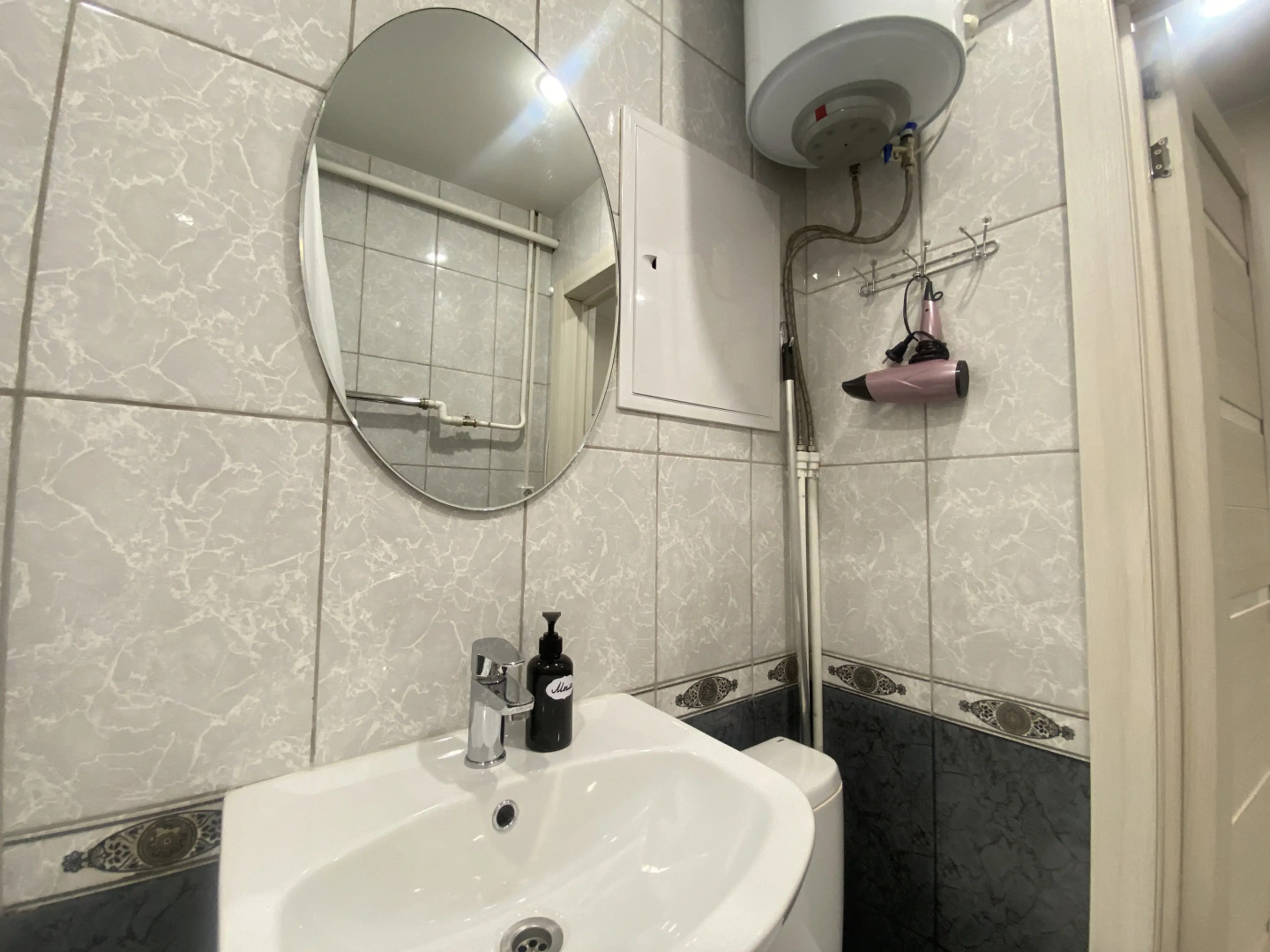 Апартаменты 1-я Жилая 9