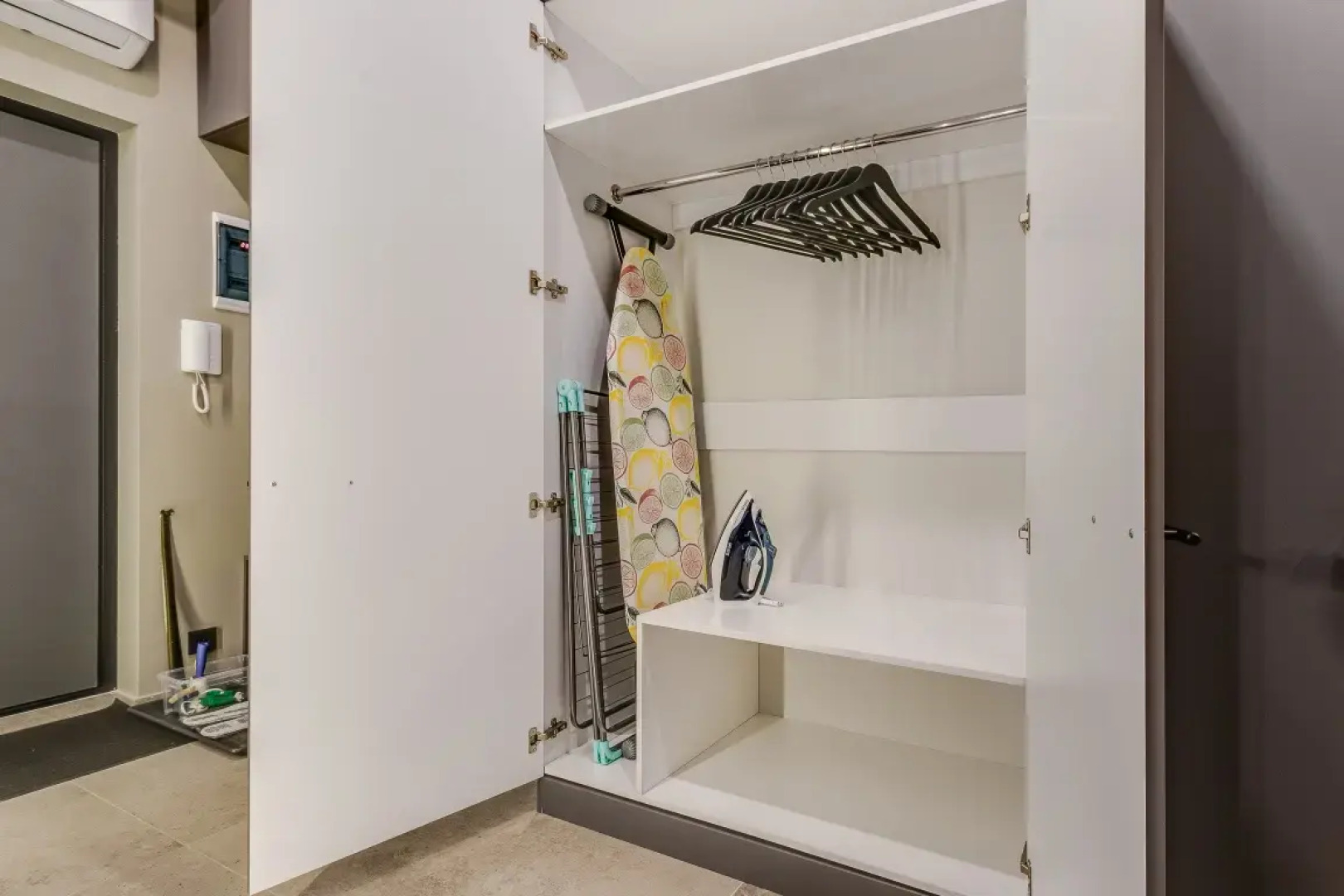 Апартаменты Премиум с Видом на Город Business Apartments