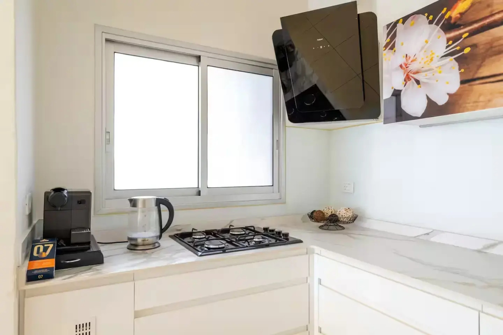 Квартира GW002 Gugel Waves Amazing Seaview & Garden Family Apartments