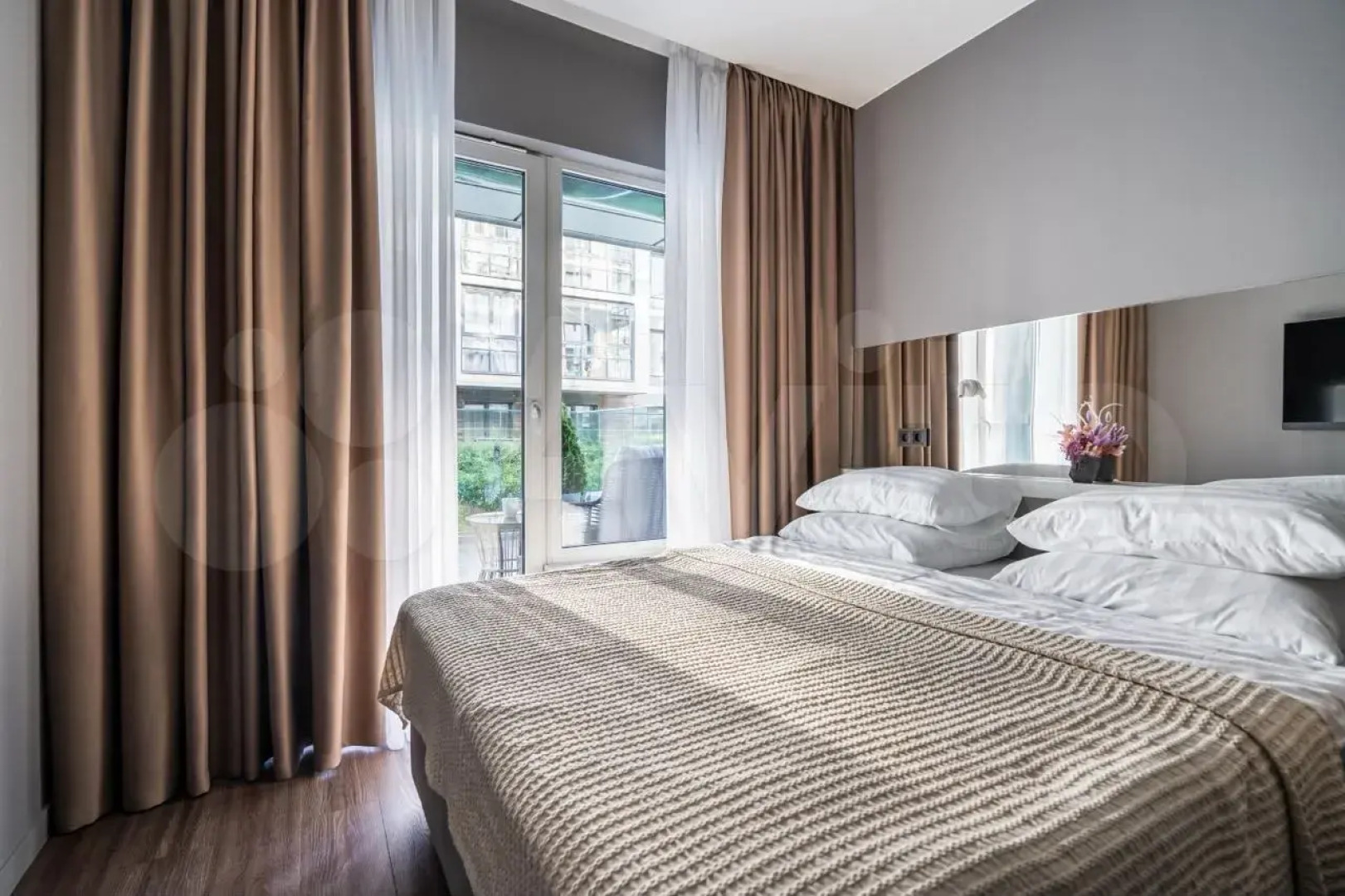 Апартаменты 3Roomz с бассейном и спортзалом