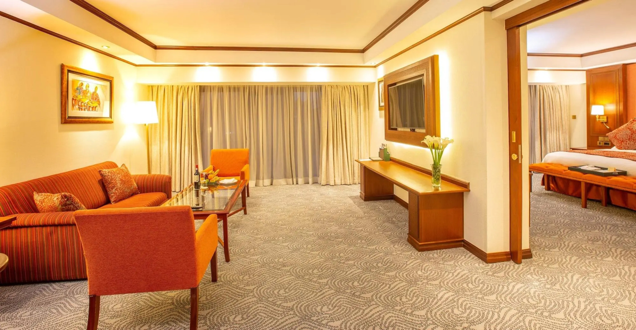 Отель Kampala Serena