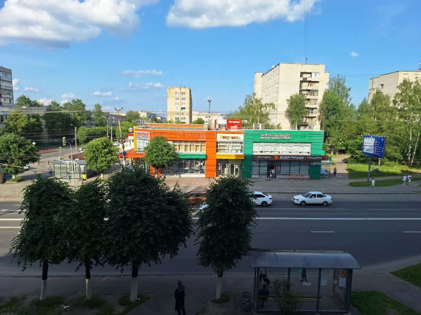 Квартира новая до 4+2 человек "Версаль апартмент"