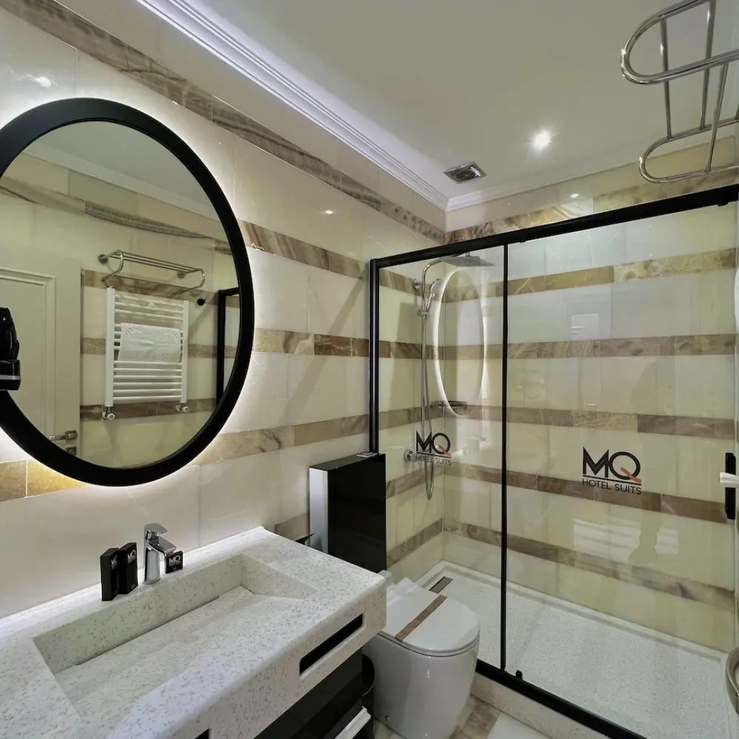 MQ Hotel Suites & SPA