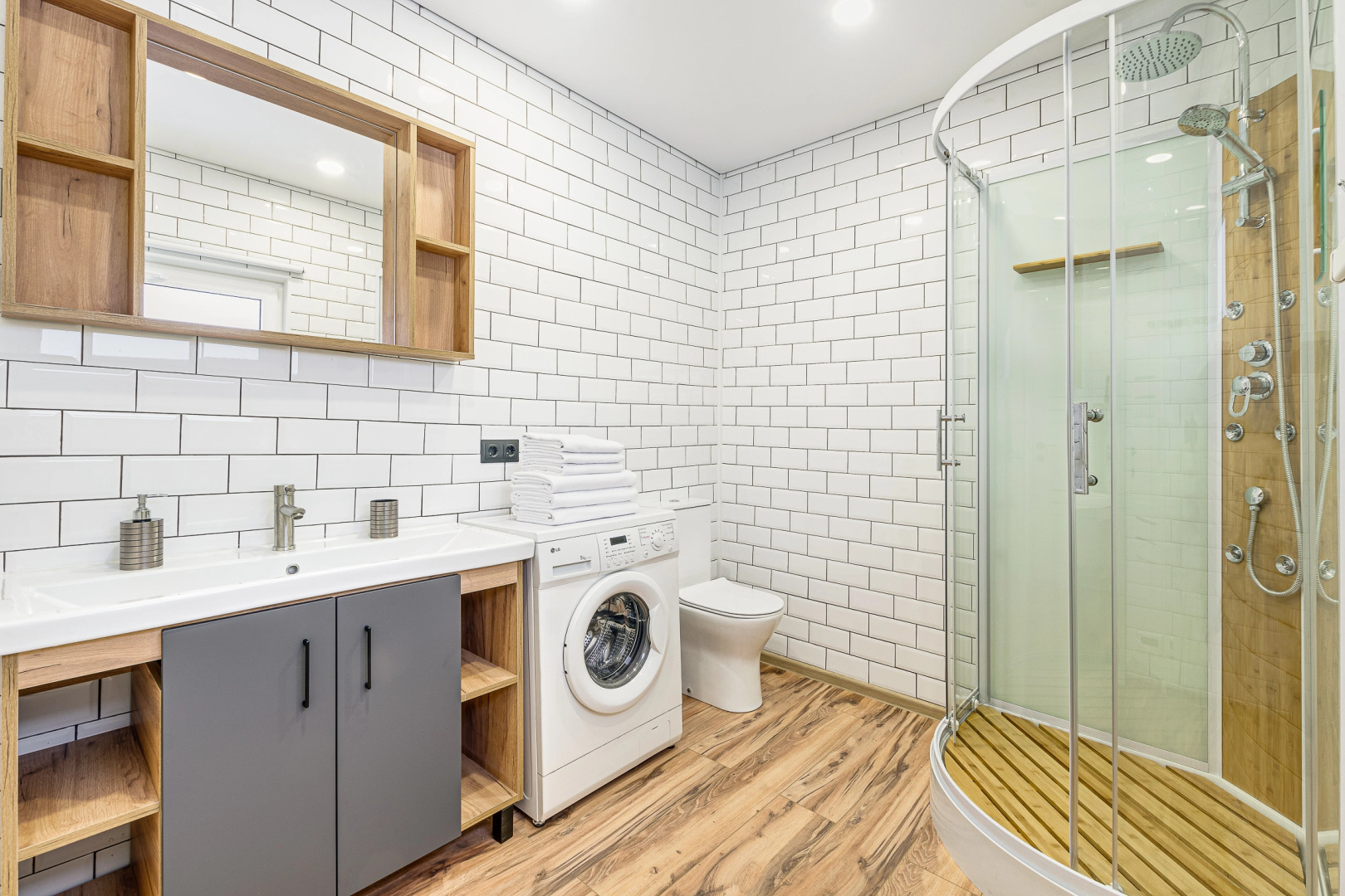 Частный дом загородный с баней на дровах