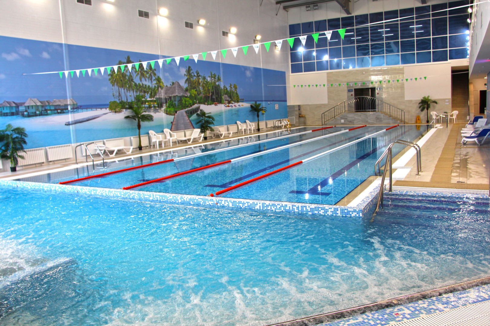 Отель Лидер