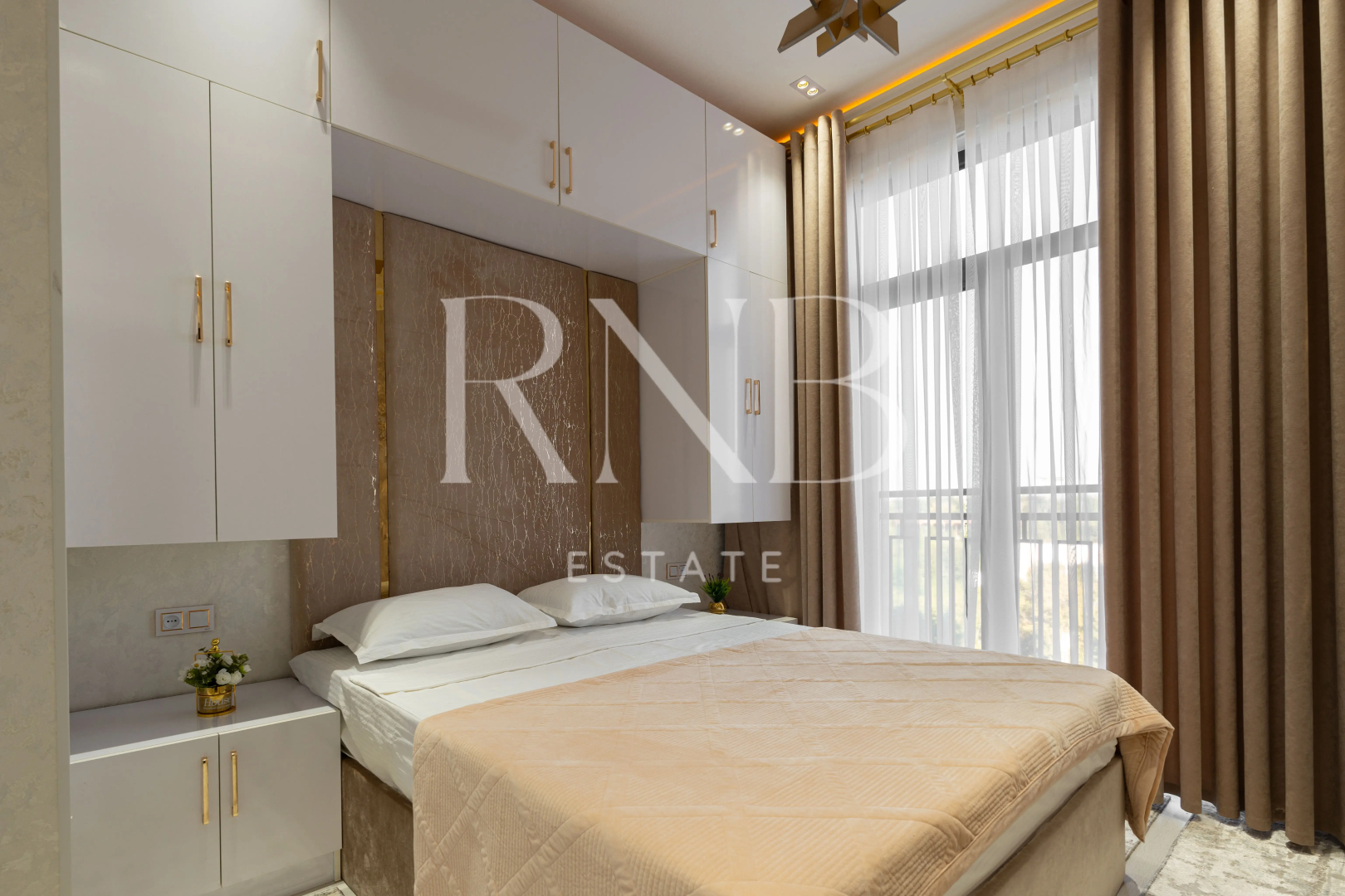 Апартаменты Камолон 113