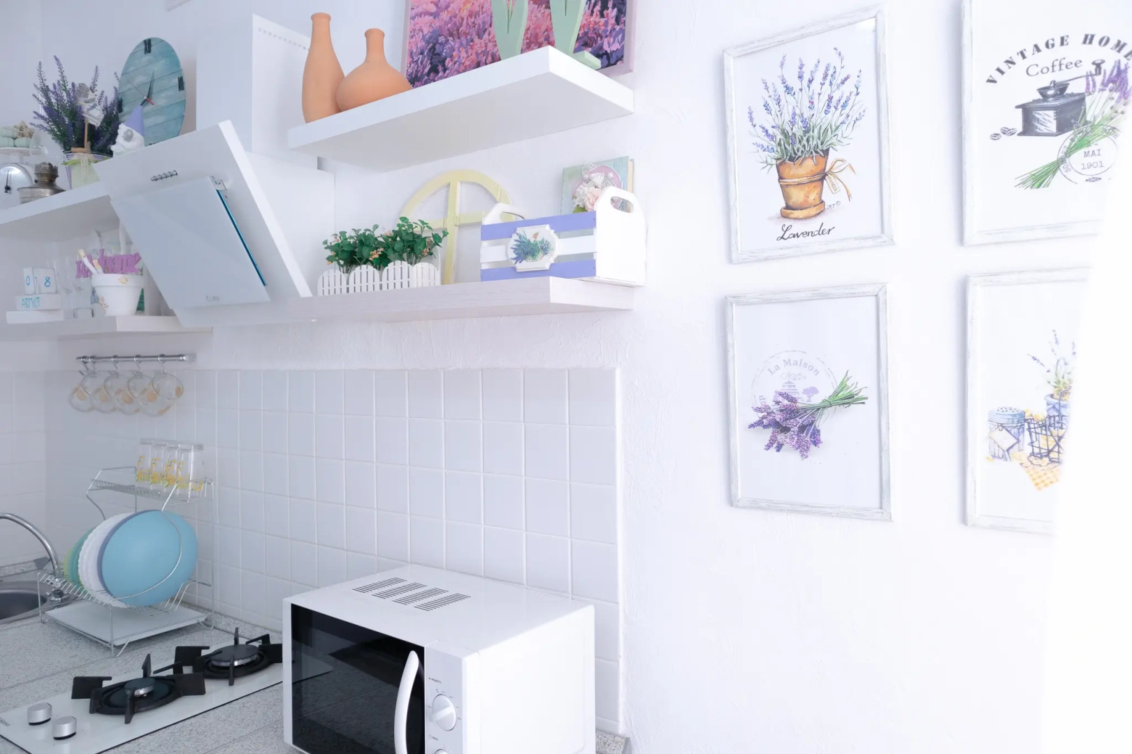 Апартаменты Атмосферные на набережной в доме с колоннами Ловец Снов 1