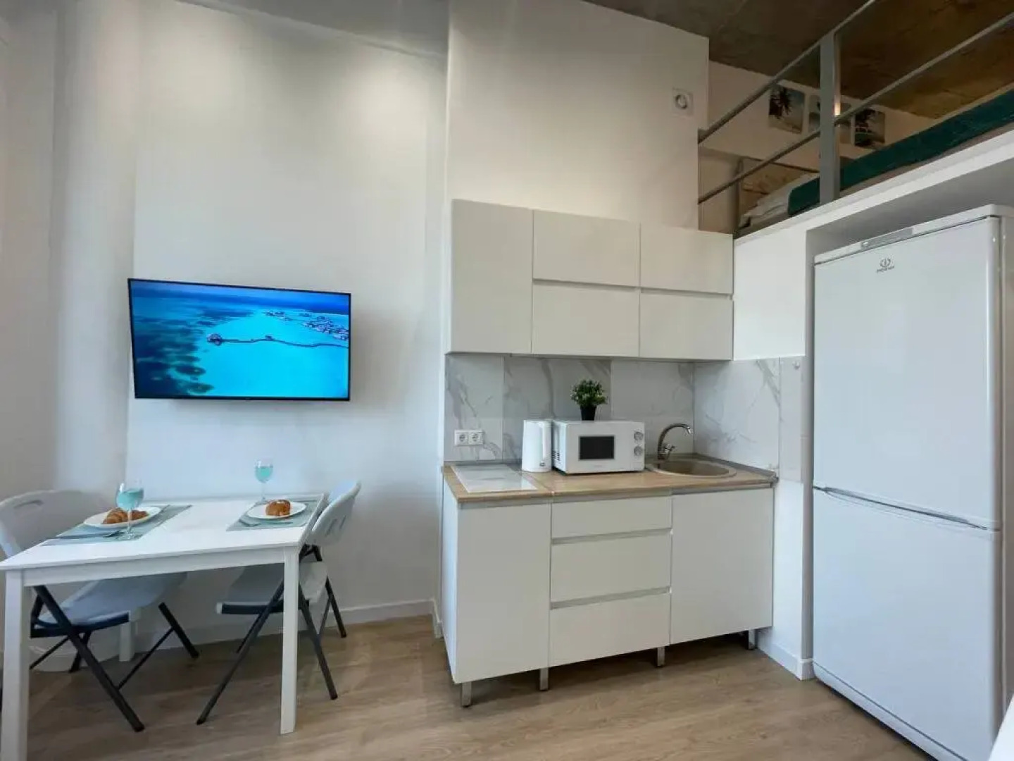 Апартаменты Happy People  в доме  с Термы Видное и ТЦ Галерея 9-18 № 2