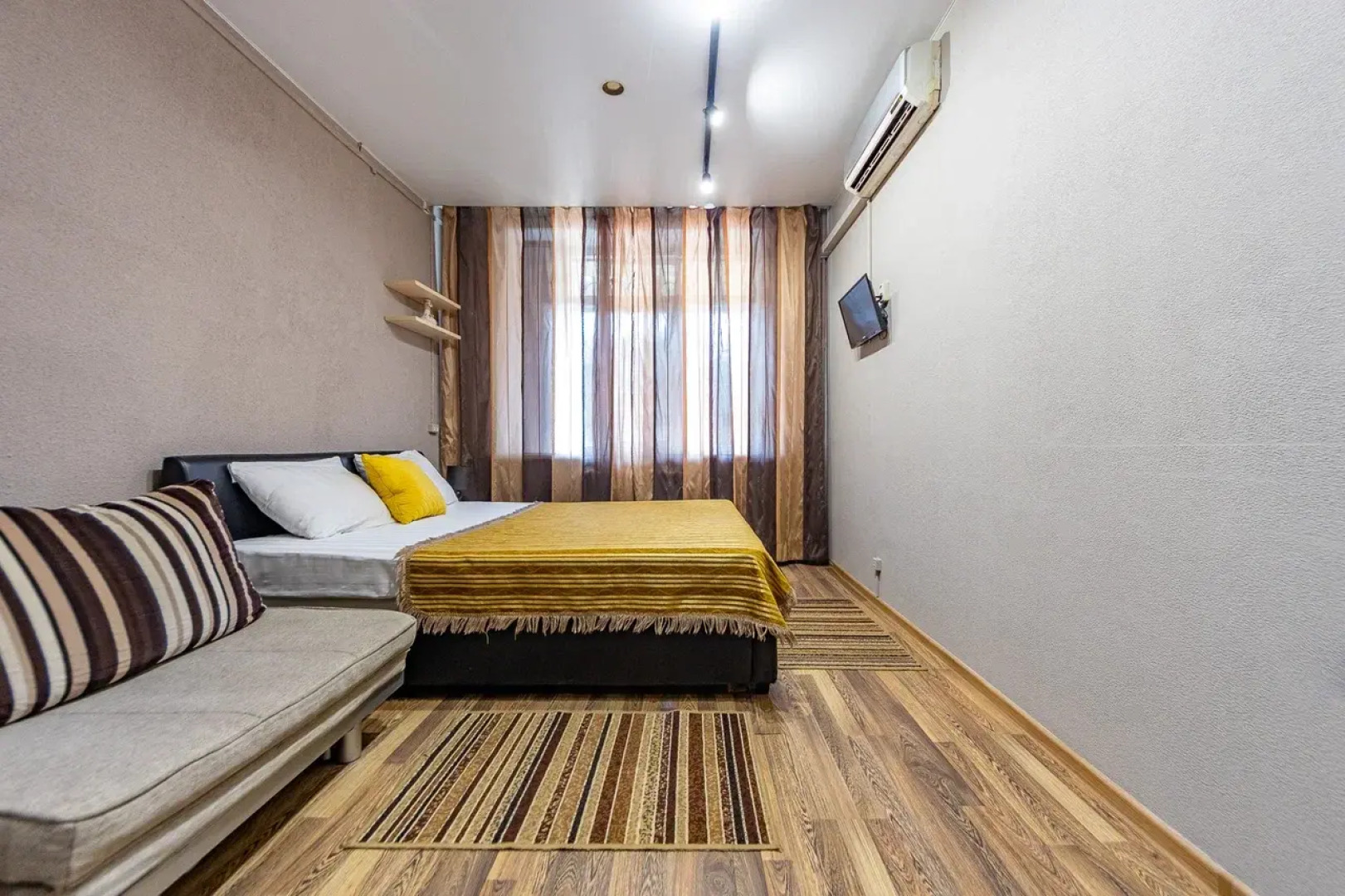 Отель Альбатрос