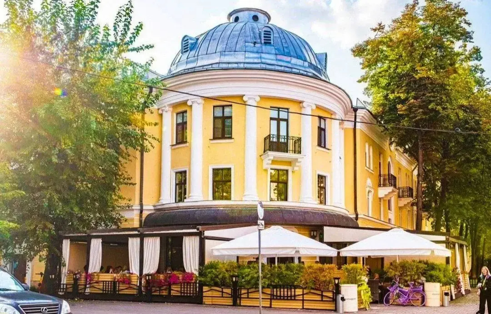 Апартаменты на улице Маршала Бирюзова 18