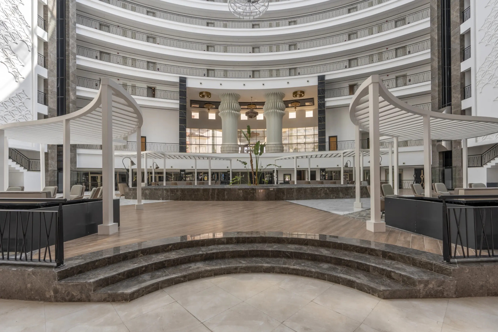 Апартаменты Maxi Sirius Town