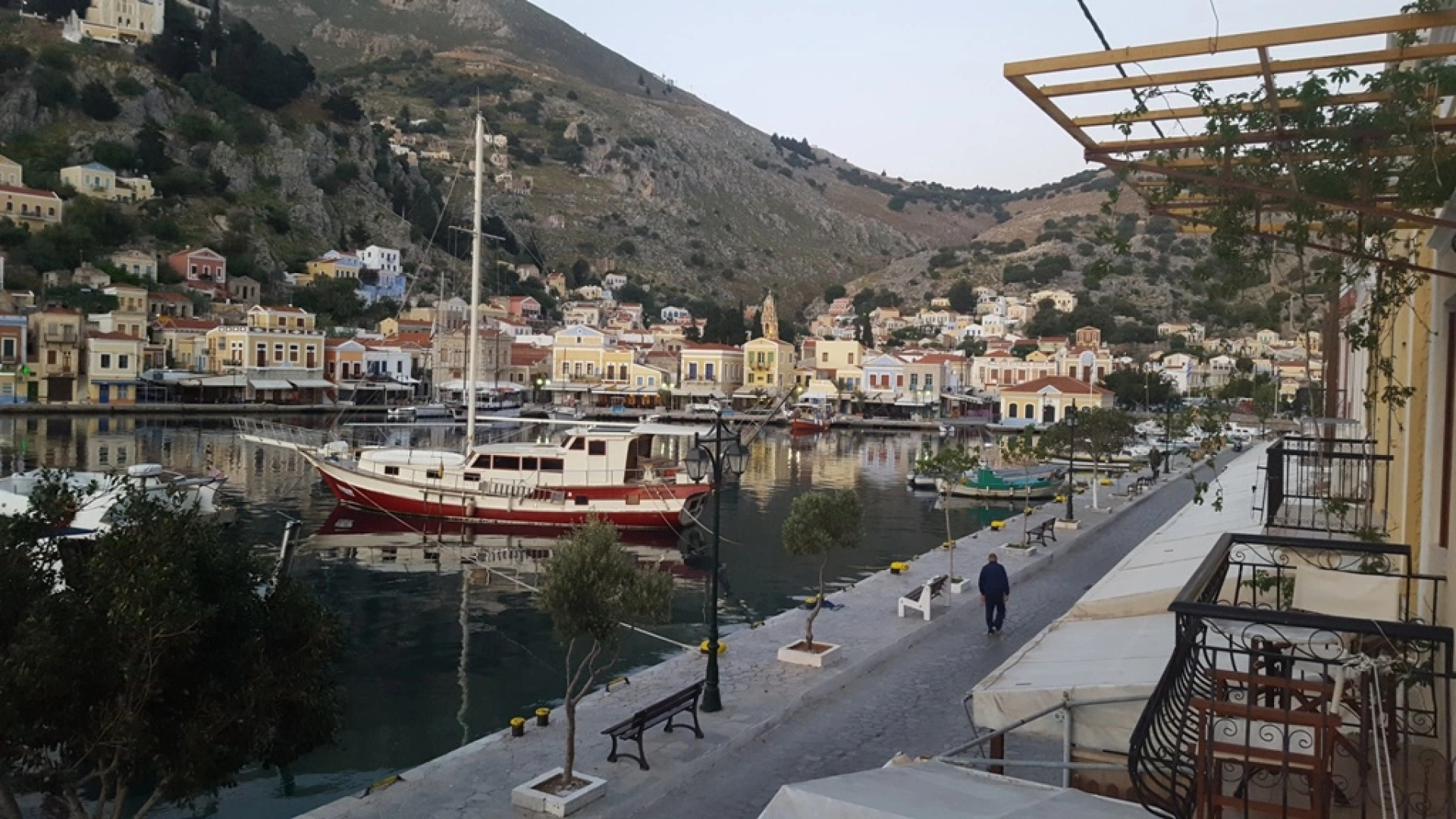Апартаменты Symi Port View