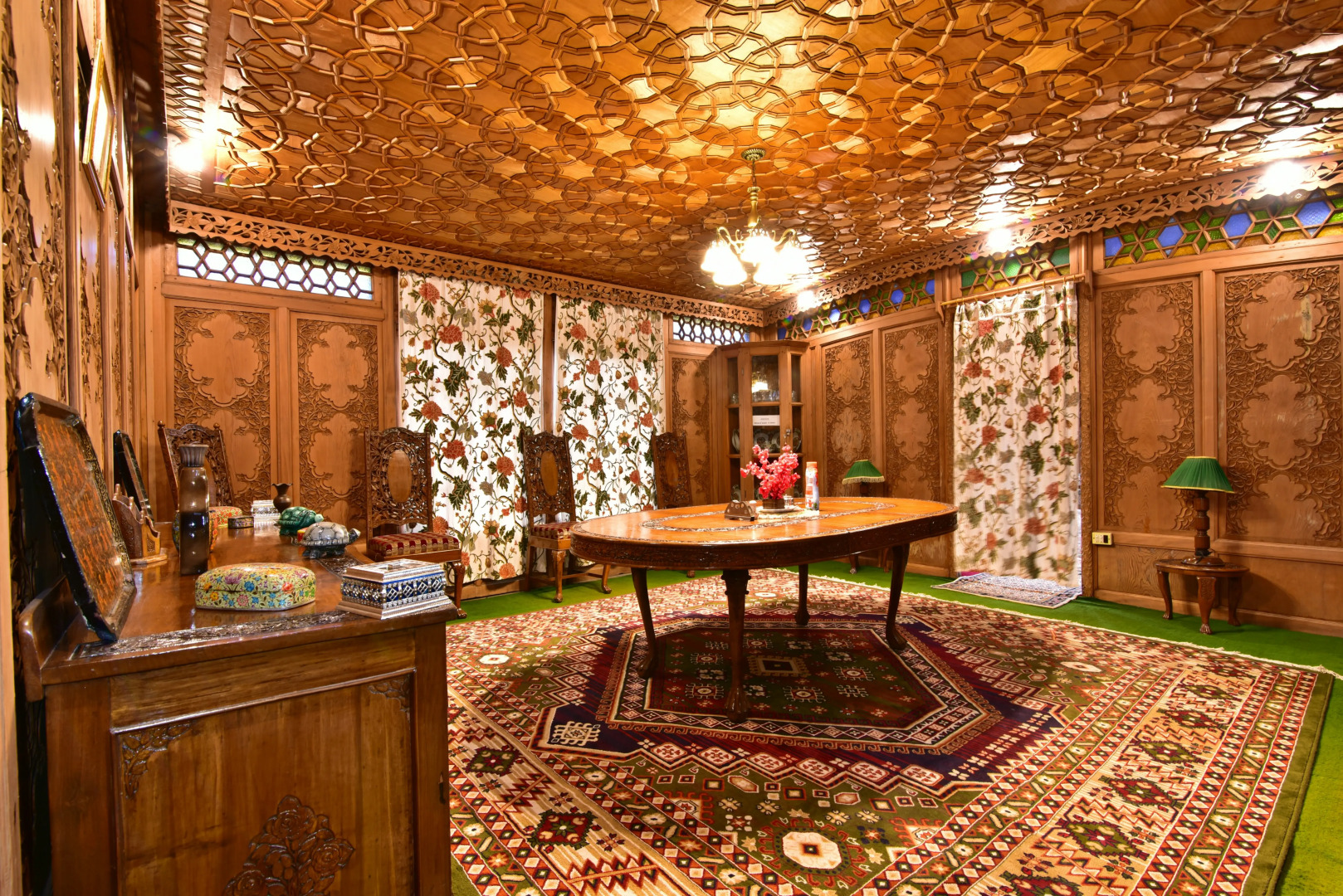 Отель Wangnoo Worth Houseboats