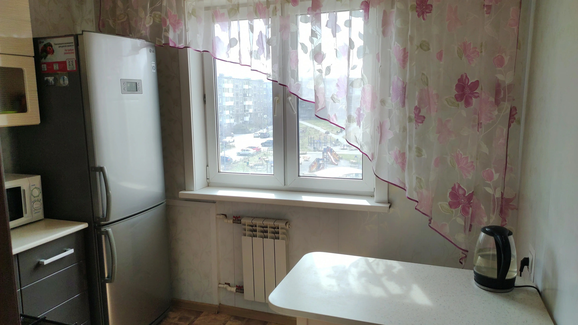 Квартира 2-х комнатная для командировочных в Первоуральске