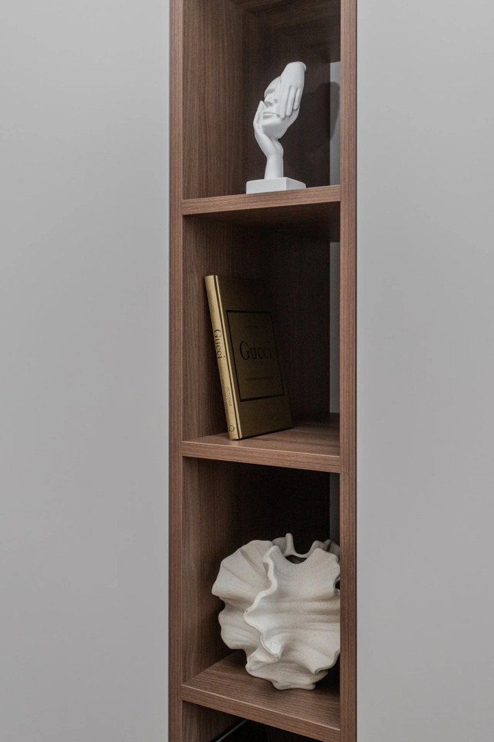 Квартира на набережной