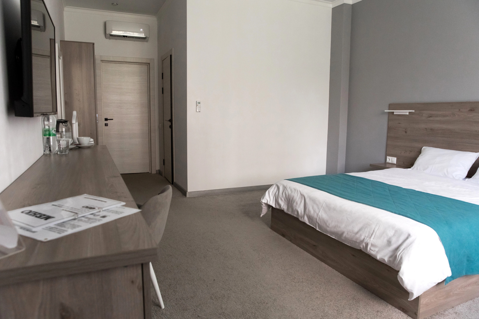 Отель Элеон