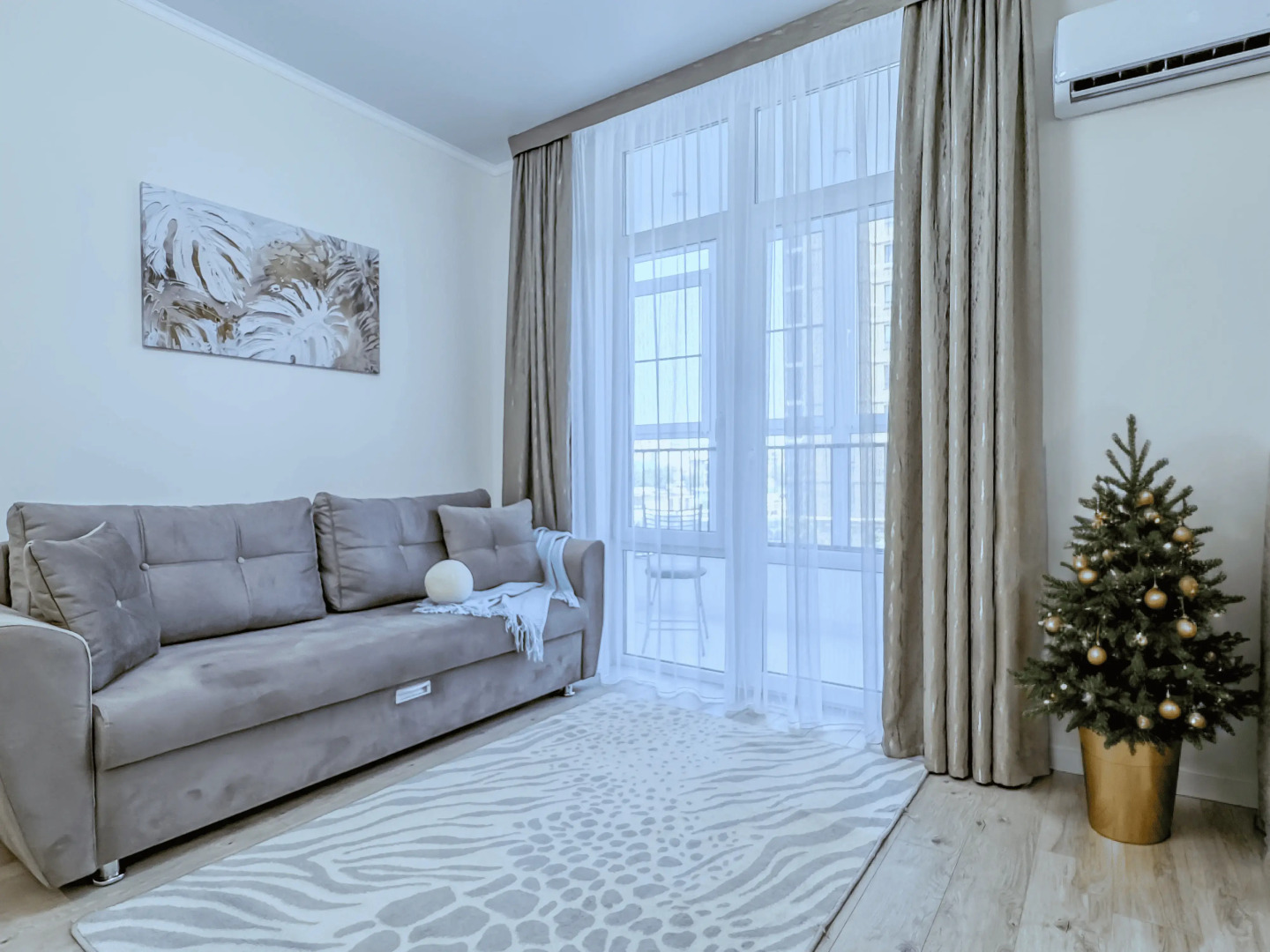 Квартира Green FOX в центре города рядом с ТК Алимпик