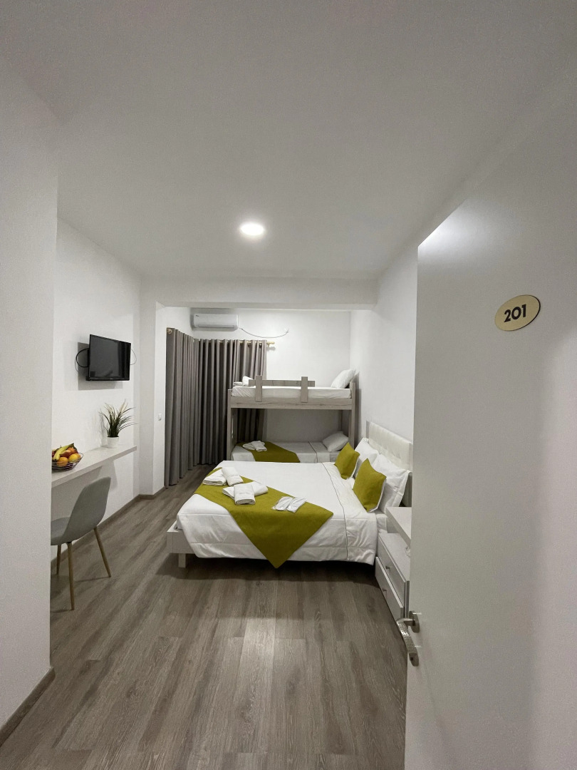 Отель Relax Mea