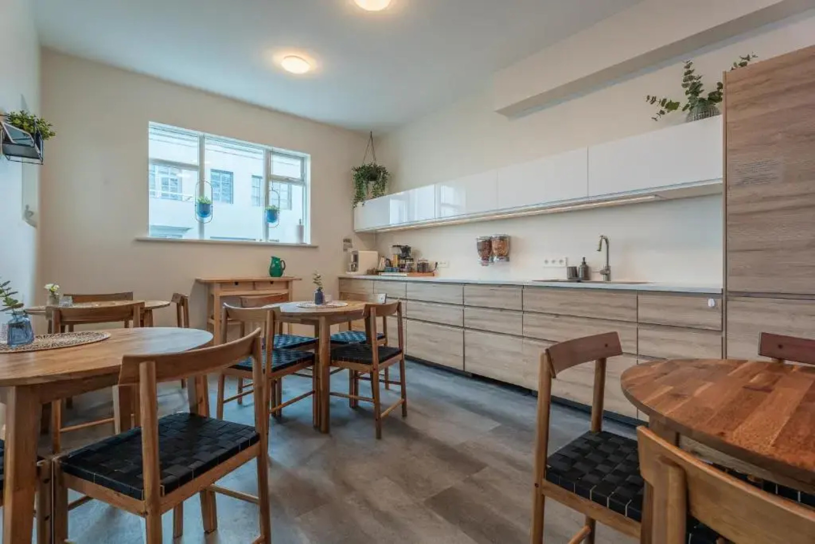 Отель The Ísafjörður Inn