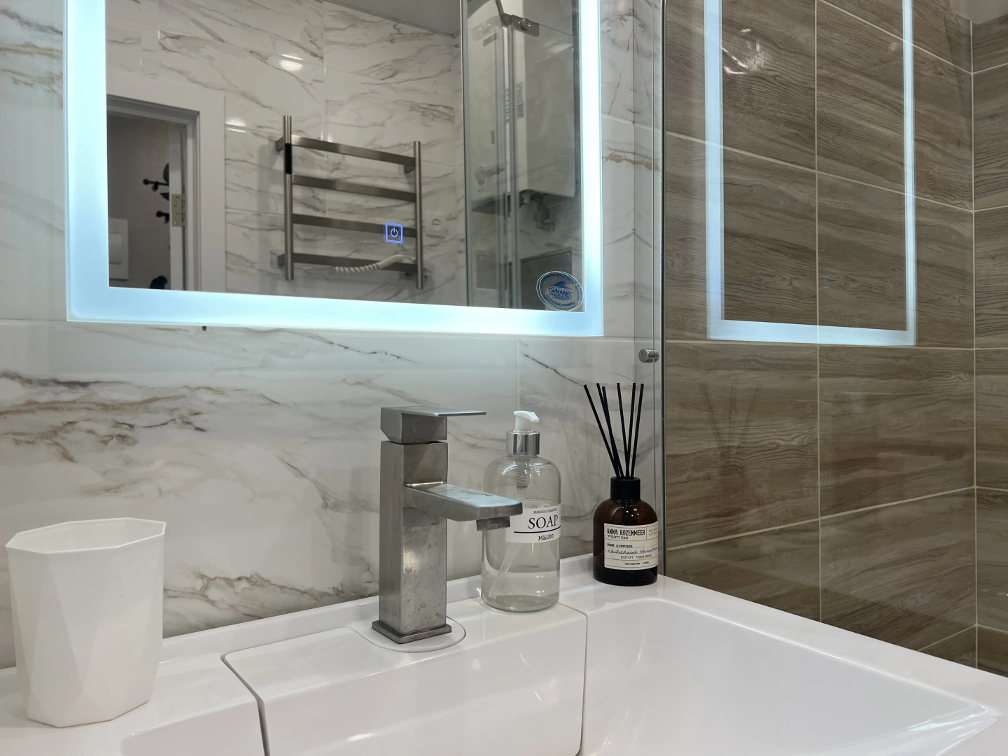 Апартаменты на Новороссийской 10