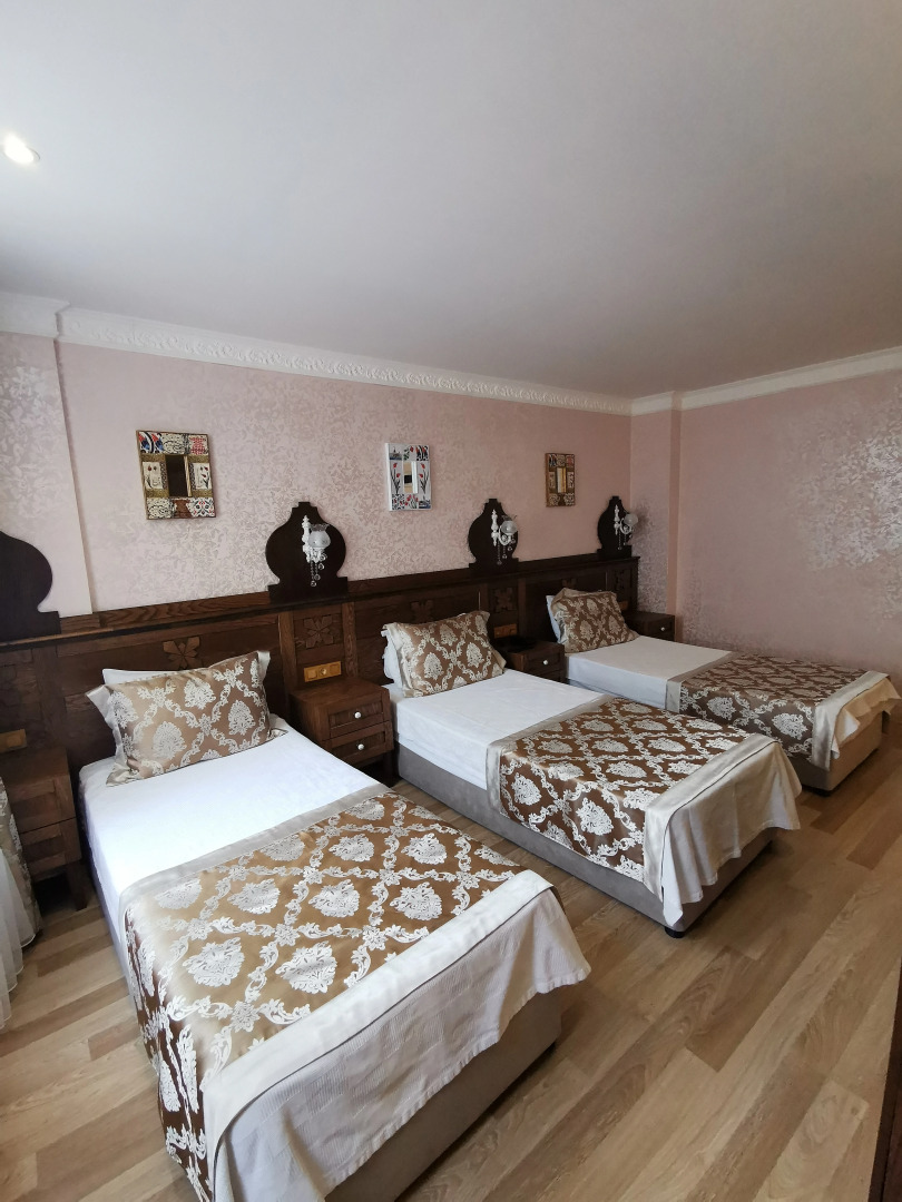 Отель Perapolis