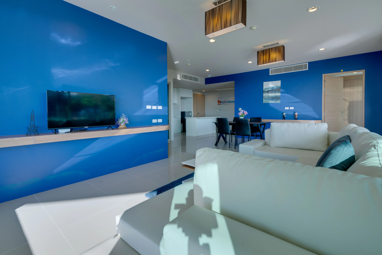 Апартаменты Veloche Group by Continent