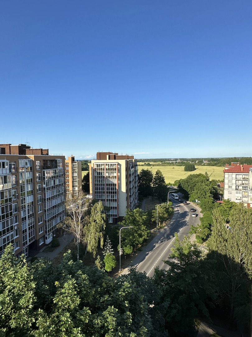 Квартира Двухкомнатная квартира в зеленом районе