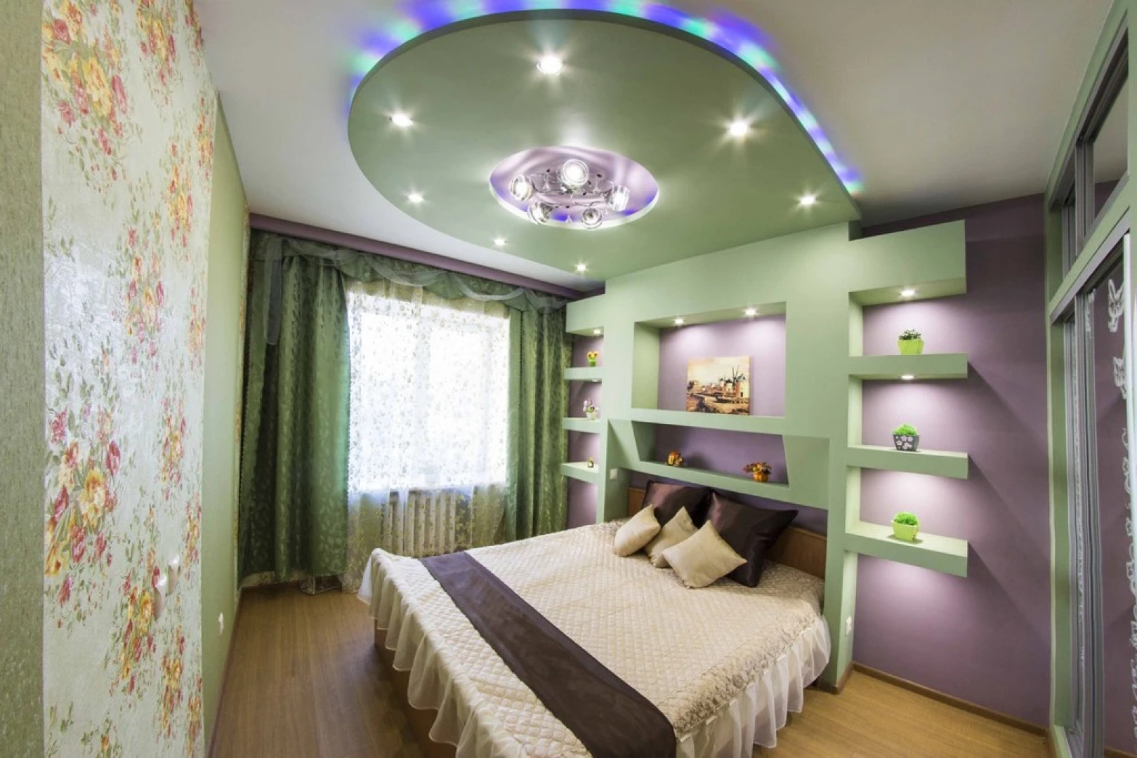 Апартаменты Хоум Отель на Менделеева