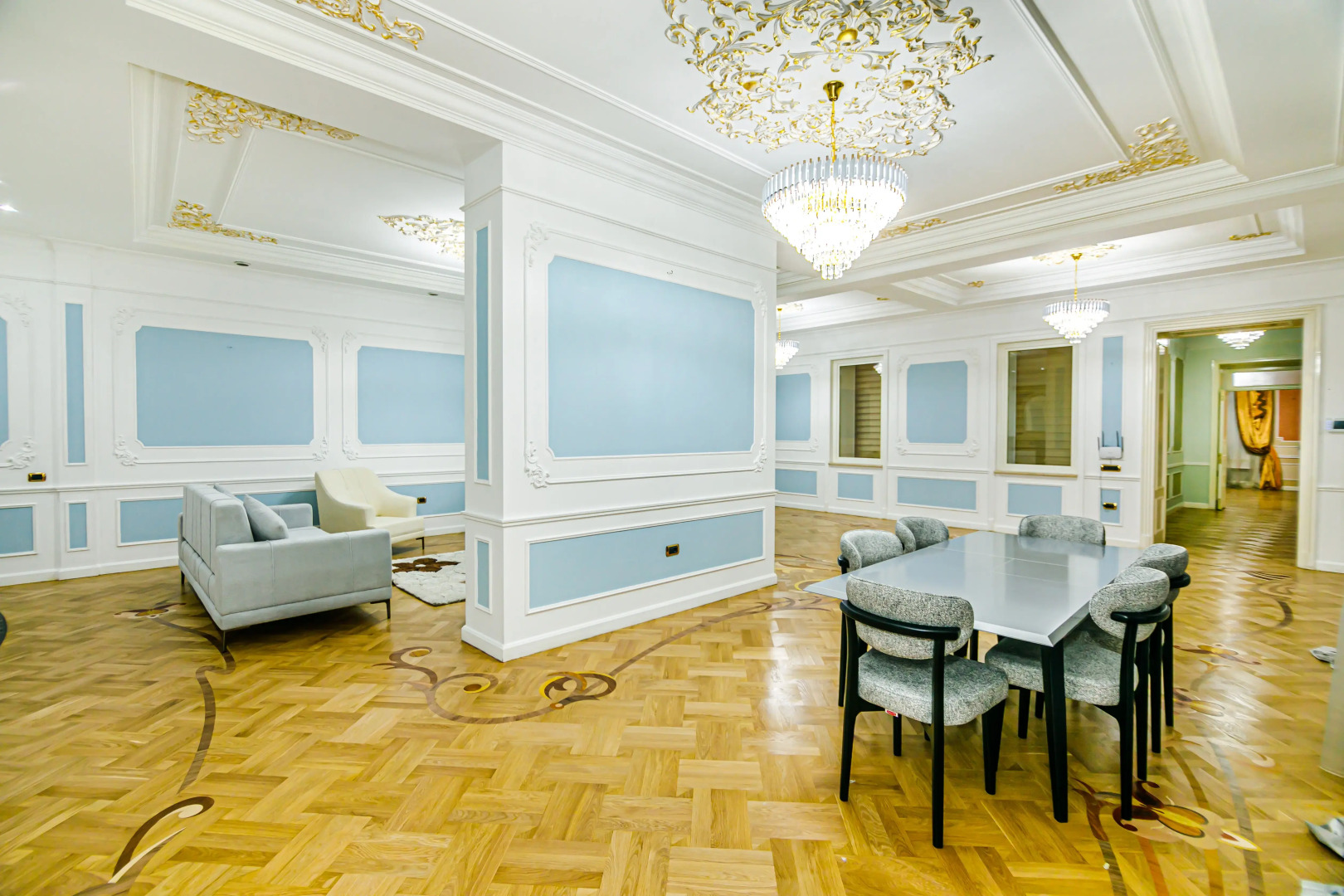 Апартаменты Luxury 7 Bedroom in Nizami street