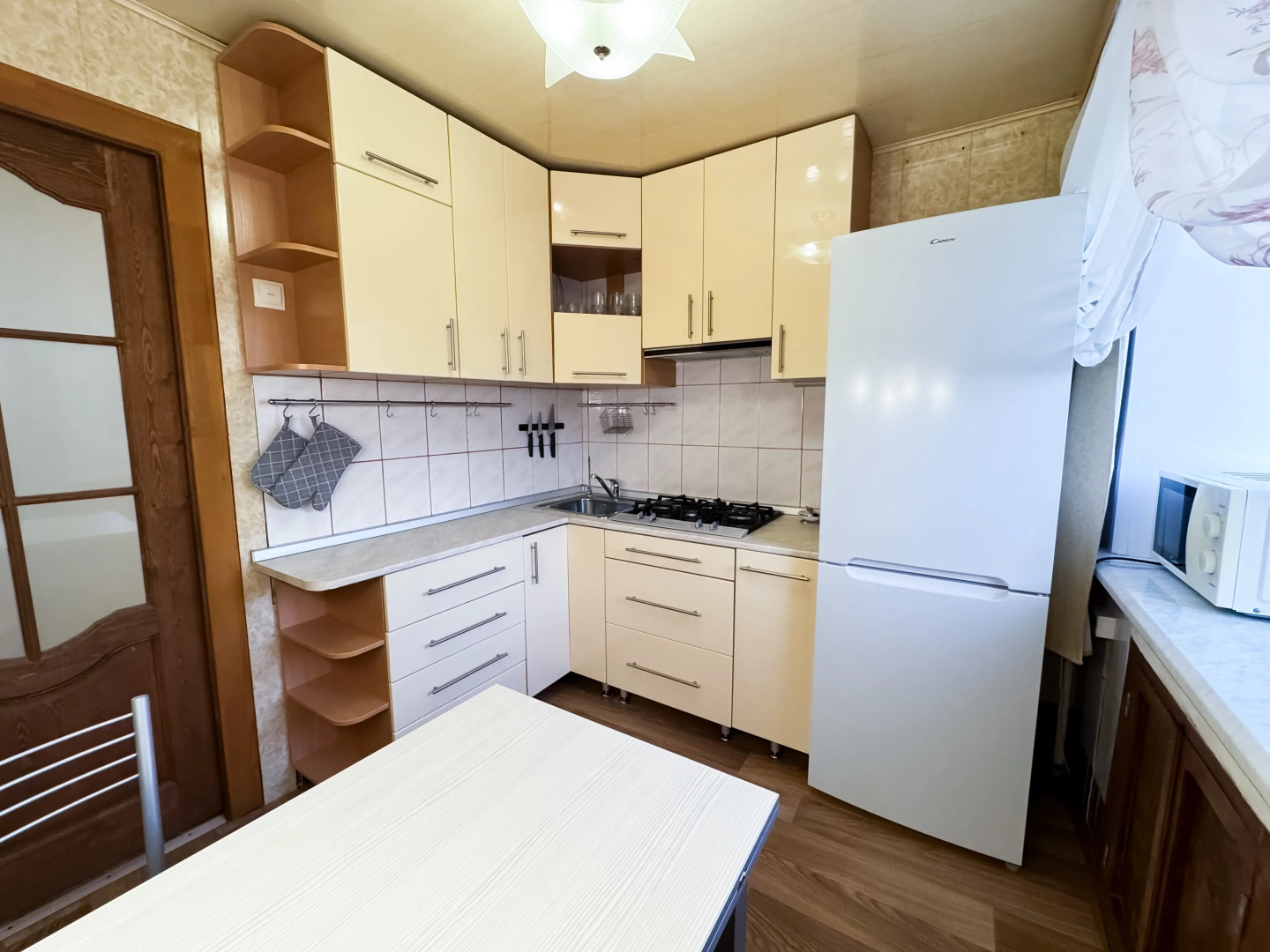 Квартира 2-комнатная на Карла Маркса 9