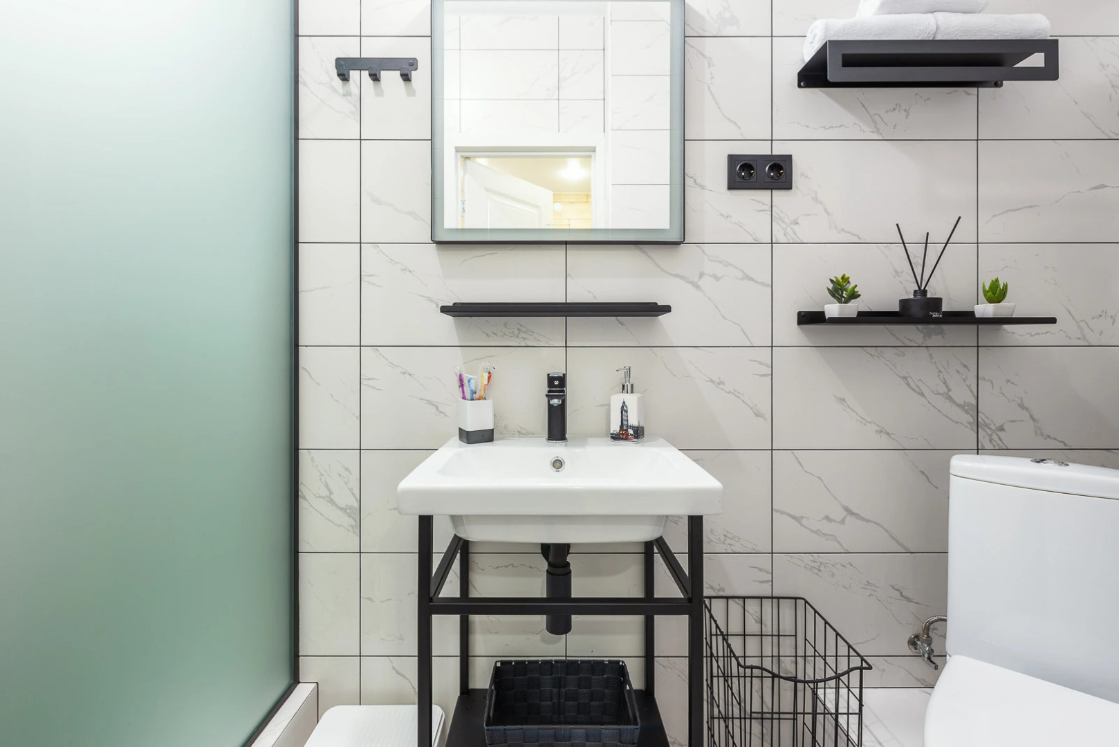 Частный дом  Счастливый