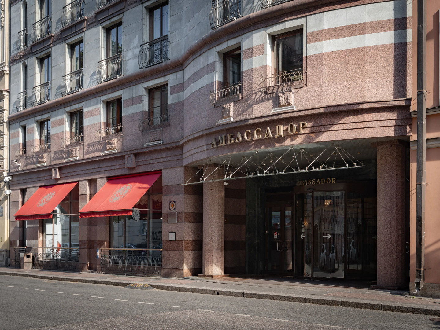Отель Амбассадор