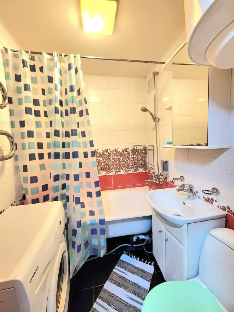 Апартаменты на Карла Маркса 115