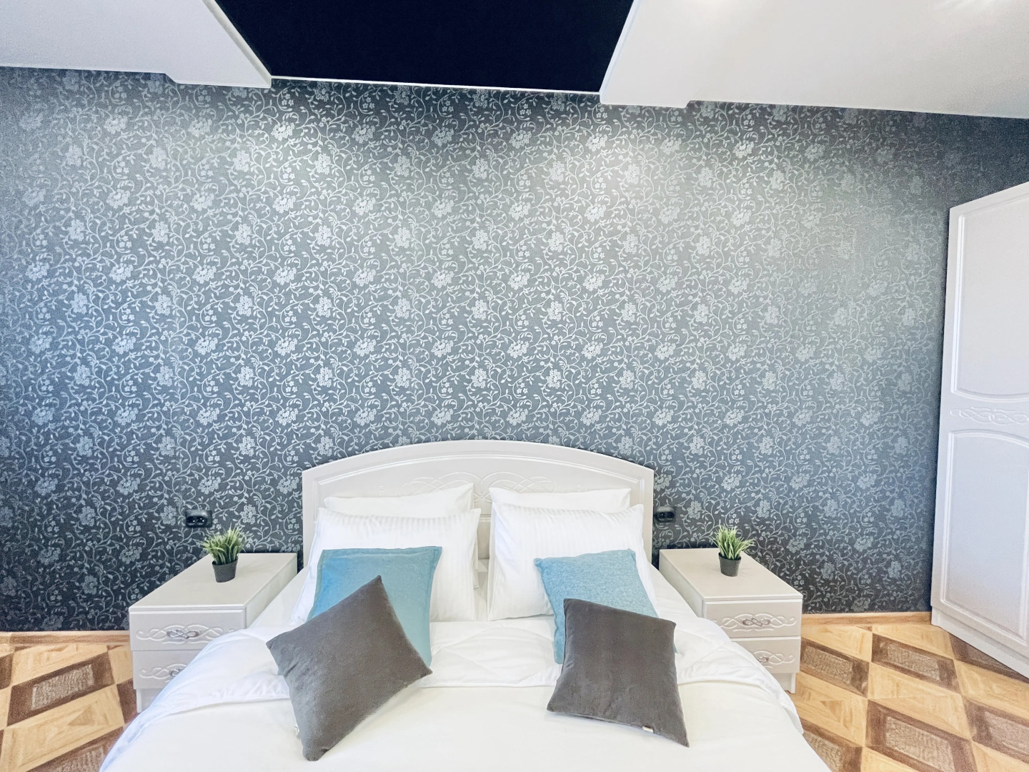 Апартаменты VEGAS на Малой Ямской 63