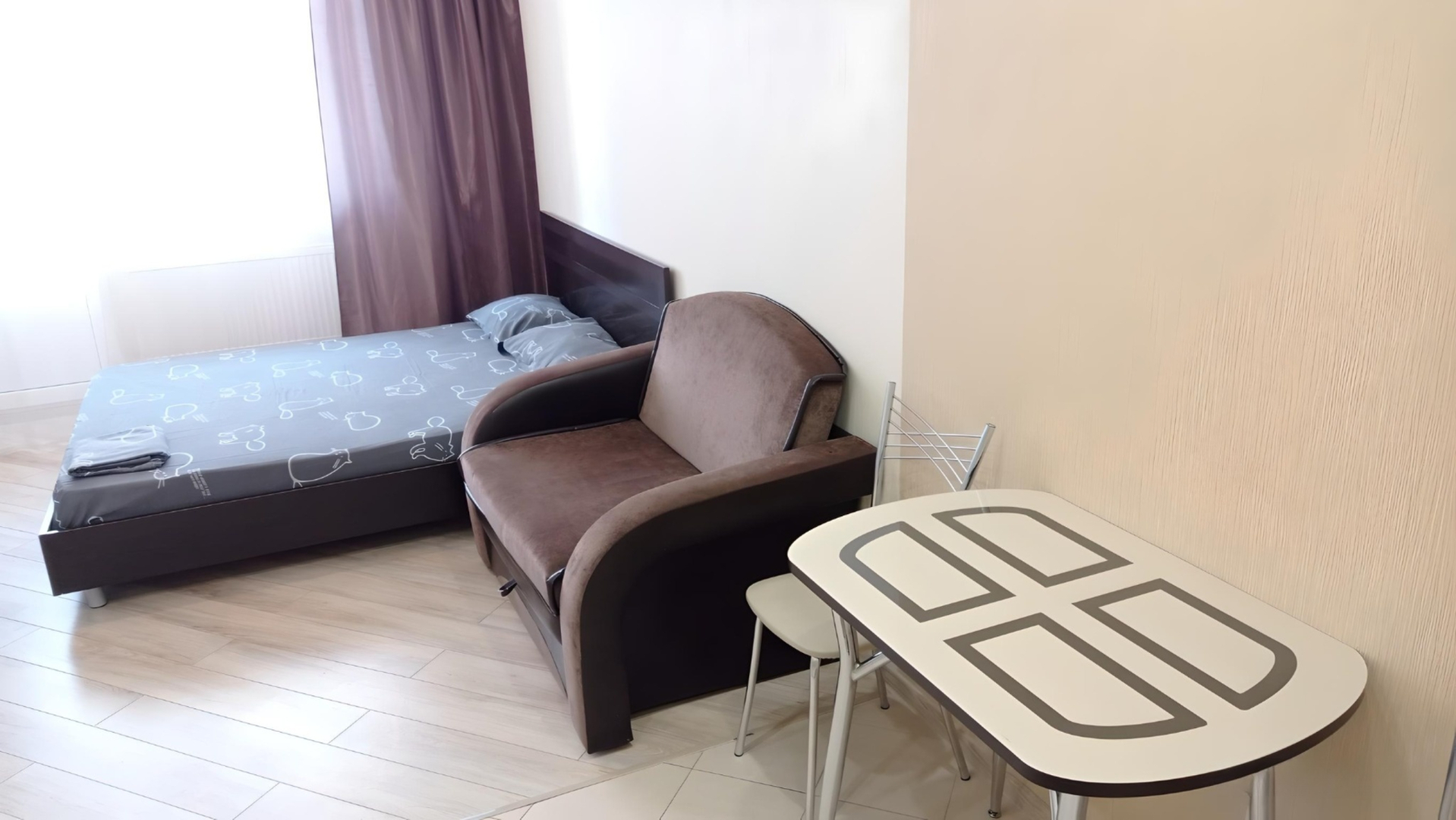 Апартаменты на Шифрина 1/1