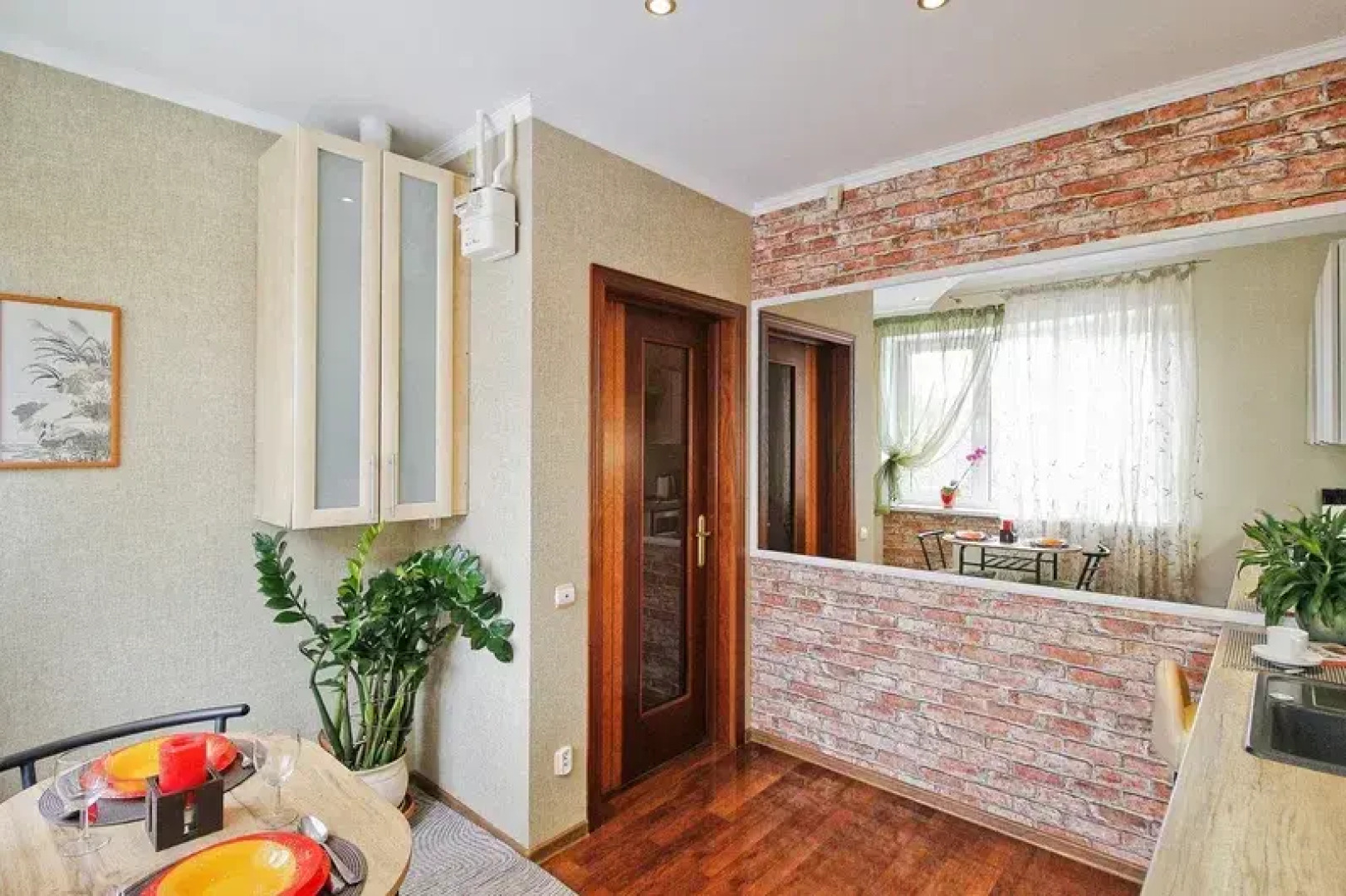 Апартаменты на Чайковского 16 ,Исторический район Хуфен (Бывшая Шуберт штрассе)